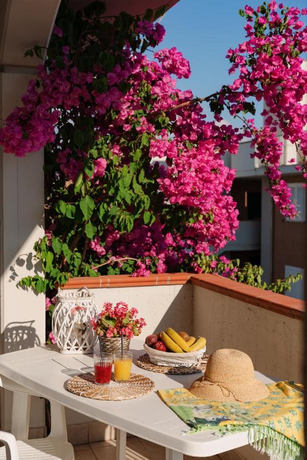 Hotel I Cinque Pini Follonica Esterno foto
