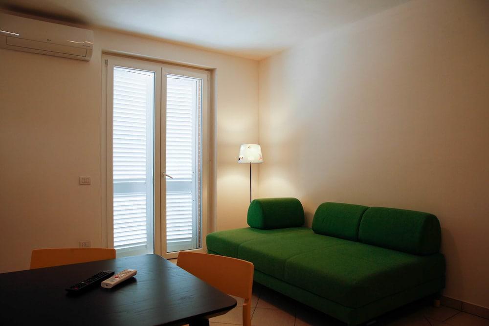 Hotel I Cinque Pini Follonica Esterno foto