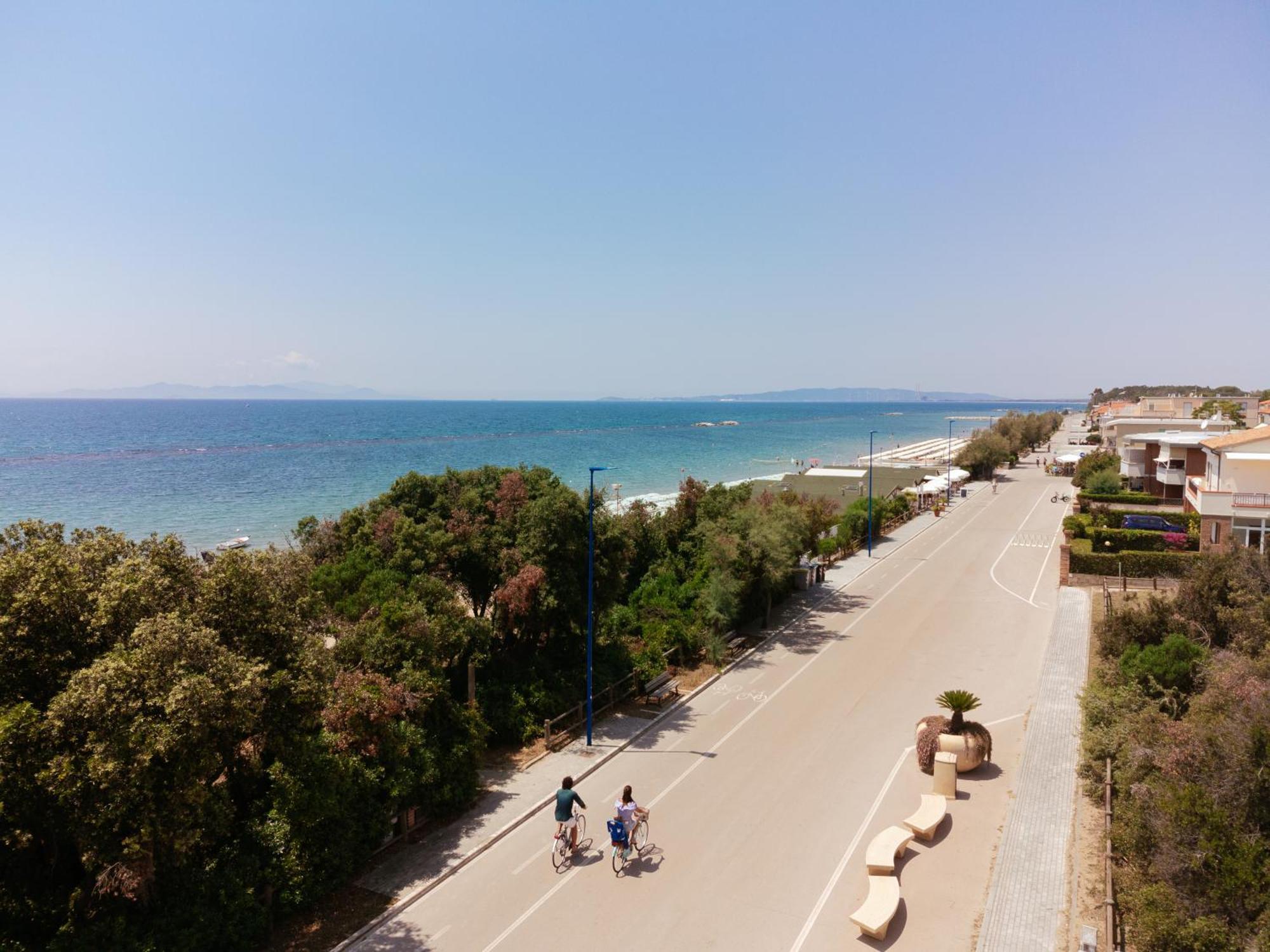 Hotel I Cinque Pini Follonica Esterno foto