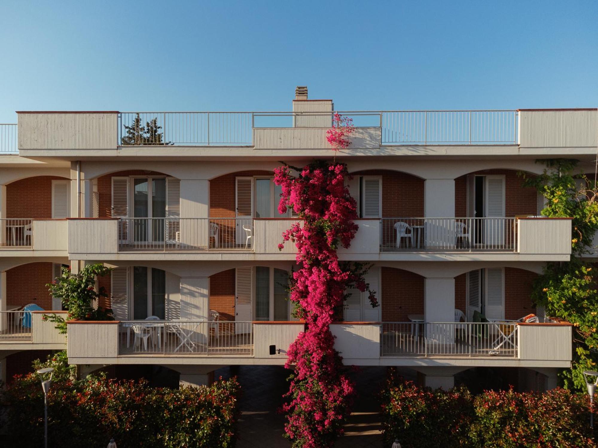 Hotel I Cinque Pini Follonica Esterno foto