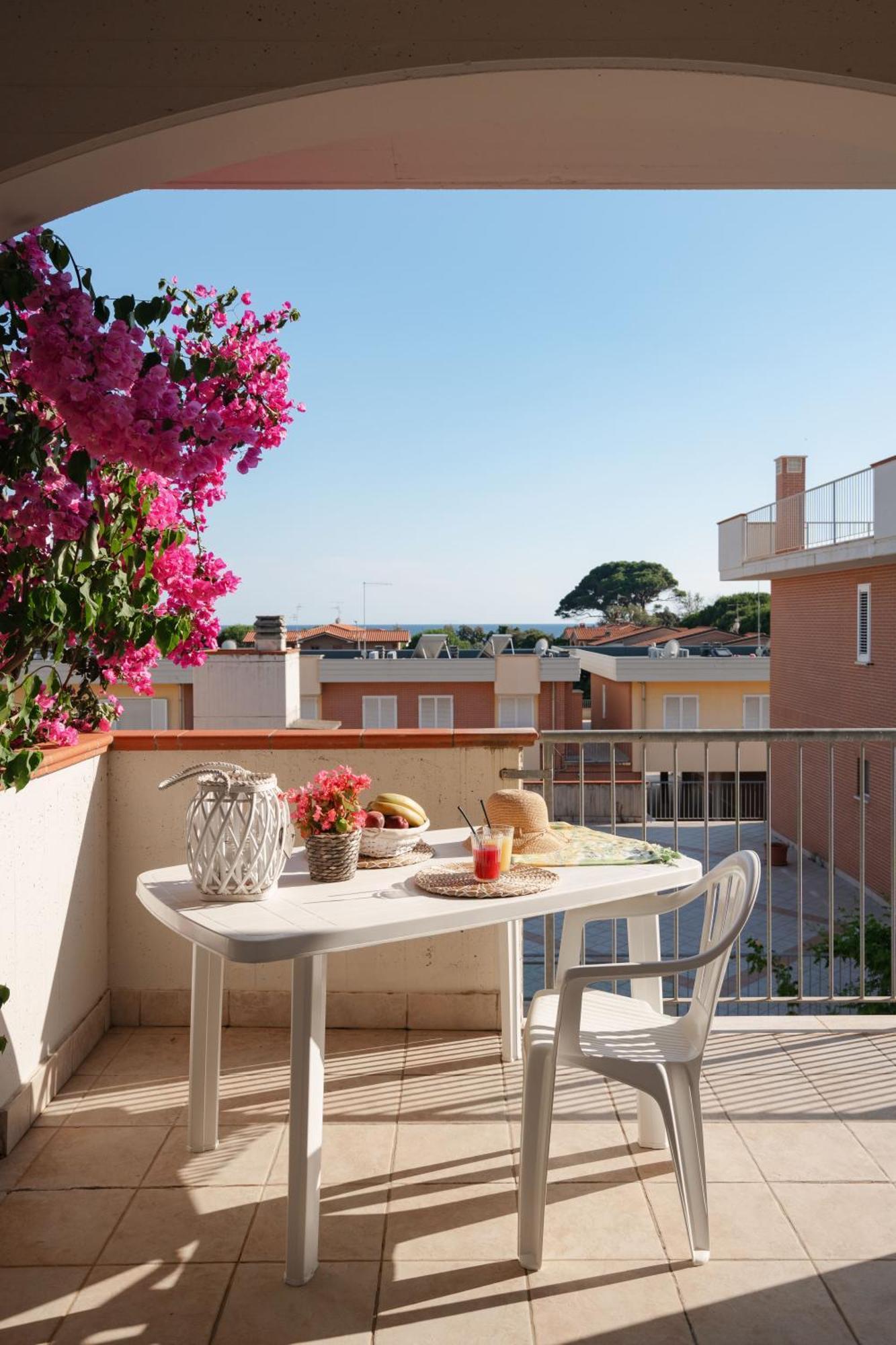Hotel I Cinque Pini Follonica Esterno foto